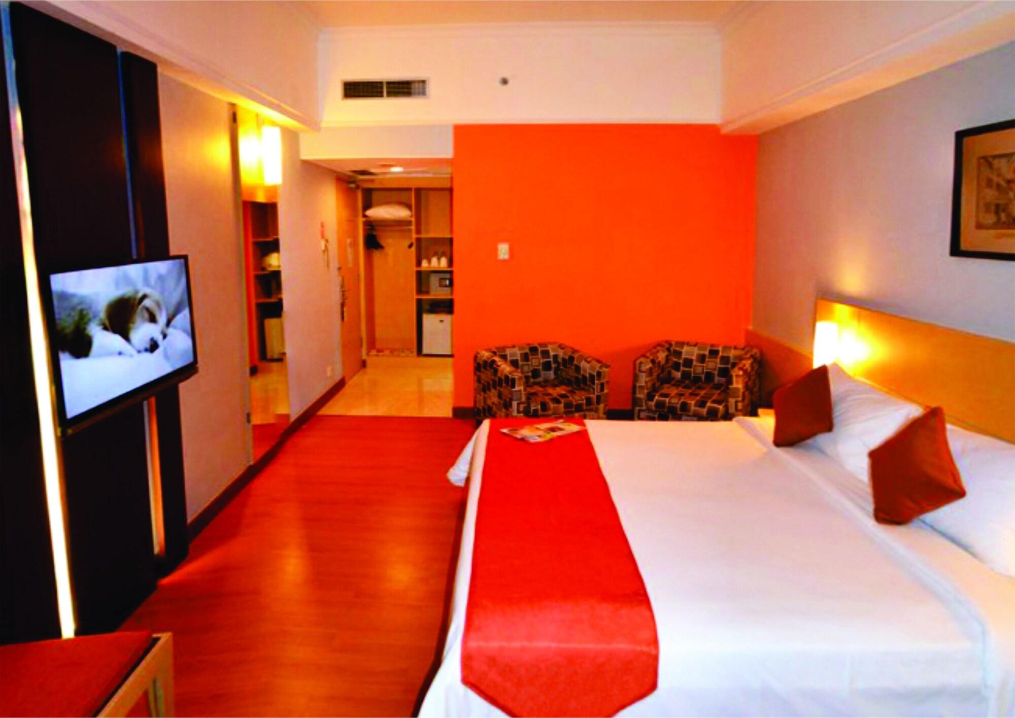 Arcadia Surabaya Hotel Ngoại thất bức ảnh