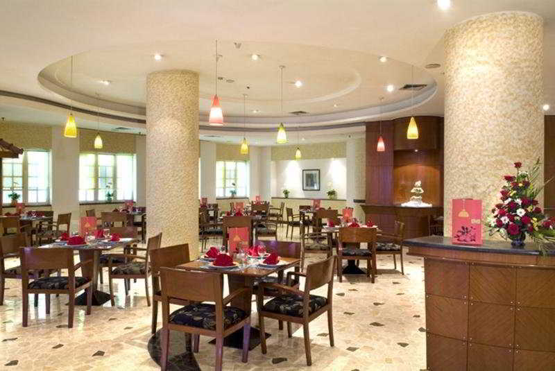 Arcadia Surabaya Hotel Ngoại thất bức ảnh