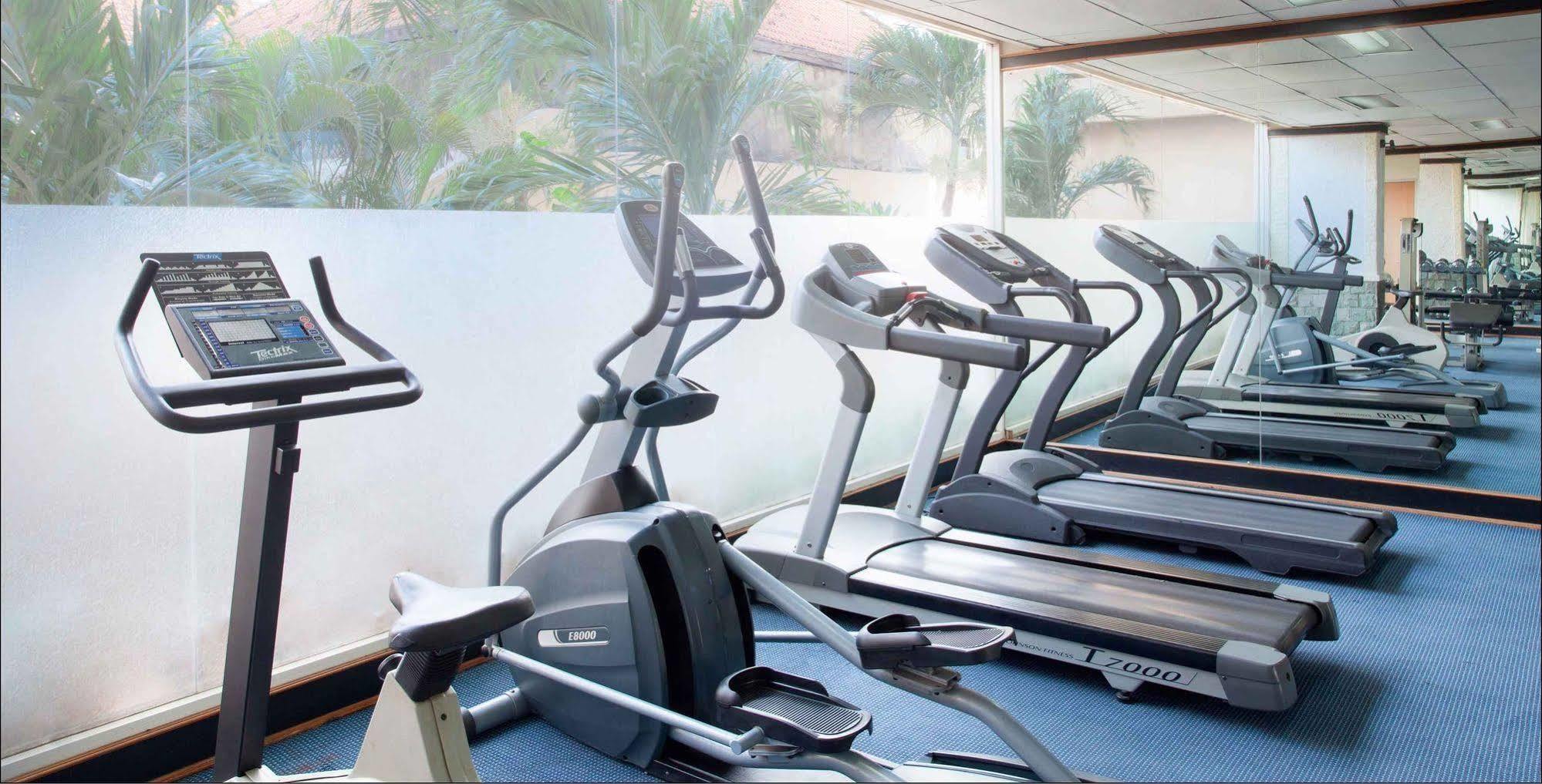 Arcadia Surabaya Hotel Ngoại thất bức ảnh