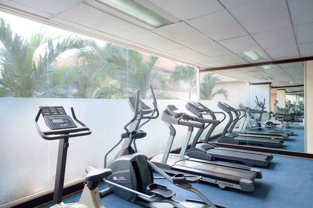 Arcadia Surabaya Hotel Ngoại thất bức ảnh
